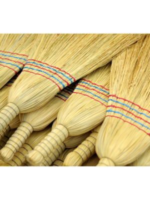 Ekel Brooms